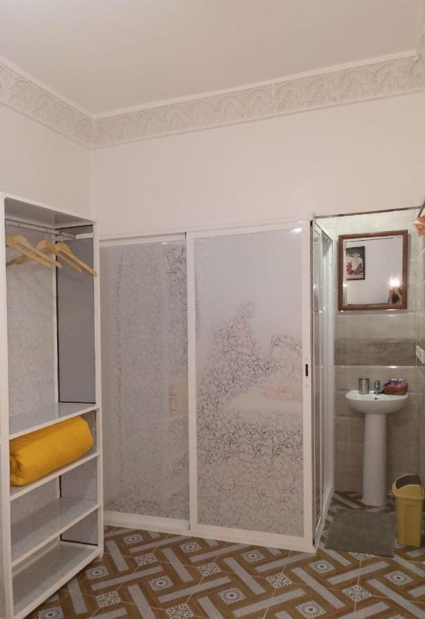 Riad Ларач Екстер'єр фото