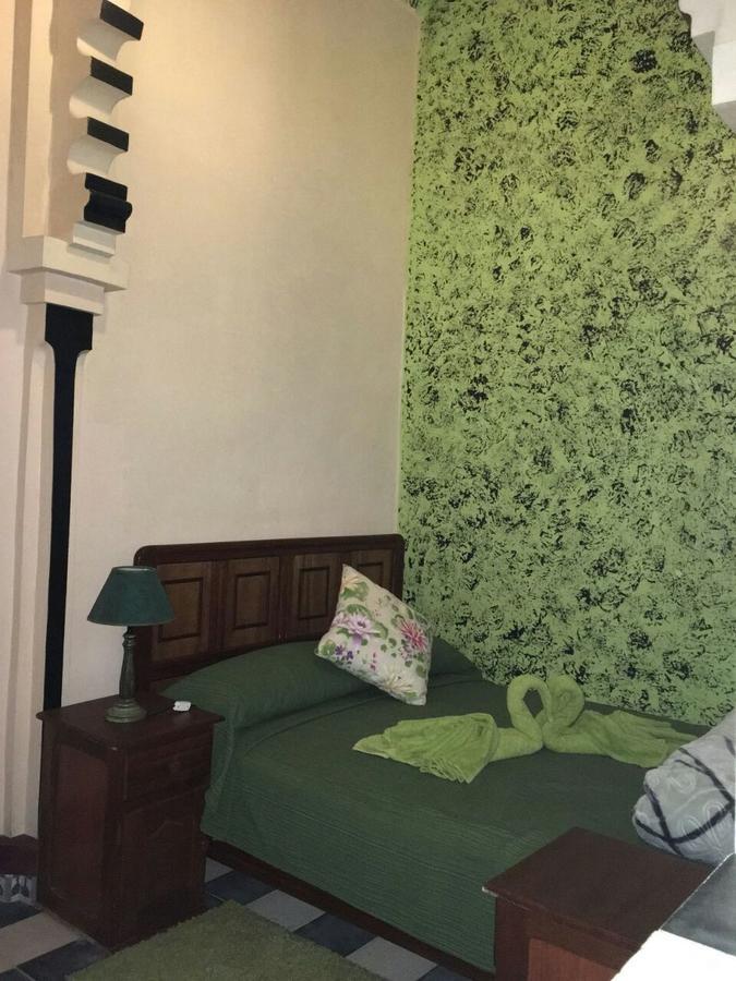 Riad Ларач Екстер'єр фото